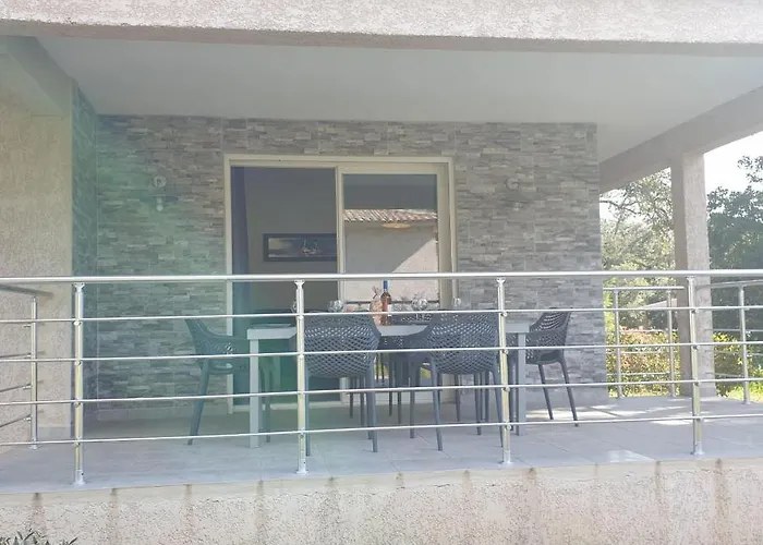 Salute 6 Pers 5 Min En Voiture * Porto-Vecchio (Corsica)