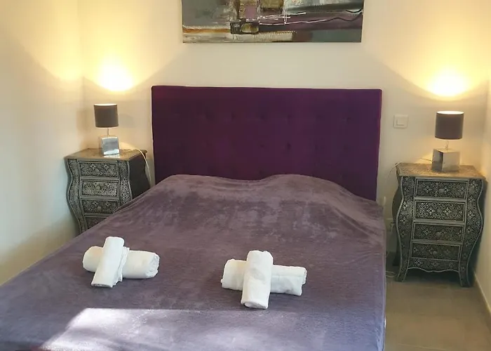 Salute 6 Pers 5 Min En Voiture *